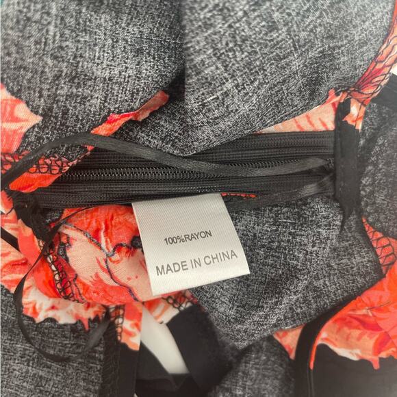 LF SEEK THE LABEL Tropical Floral Beach Crop Tank Top Australia NWT Size Medium - Picture 7 of 9